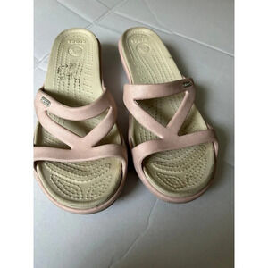 Crocs Cotton Candy Stucco Hilga Slide Womens Size 8 Pink Sandals Wedge